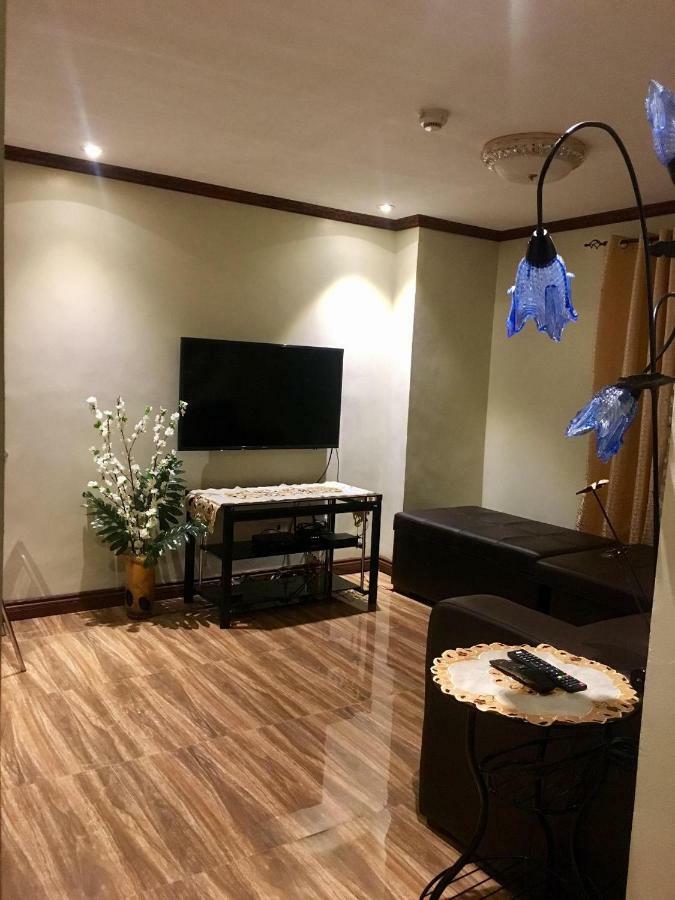 Affordable 2 Bedroom 2 Ba W/ Skycable, Netflix, & Amazon Prime Manila Exterior foto
